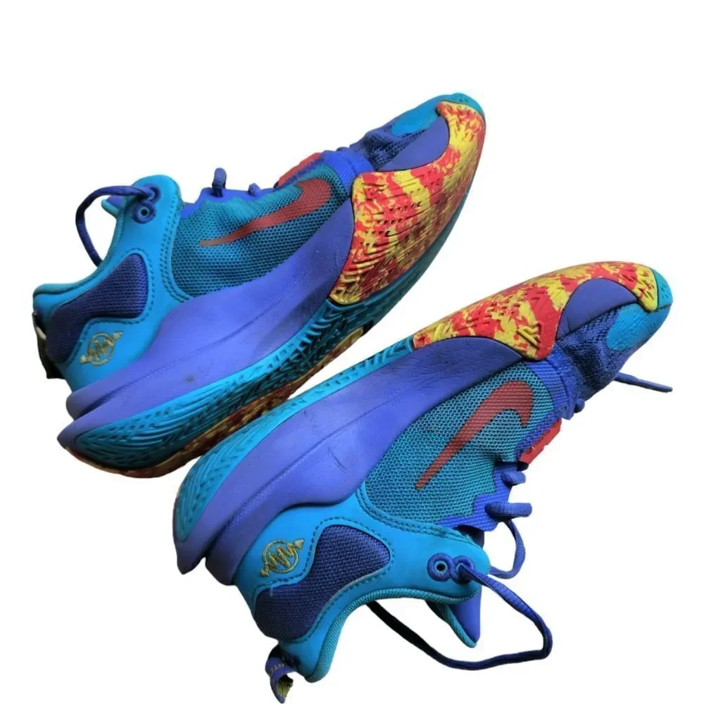 Nike gently used